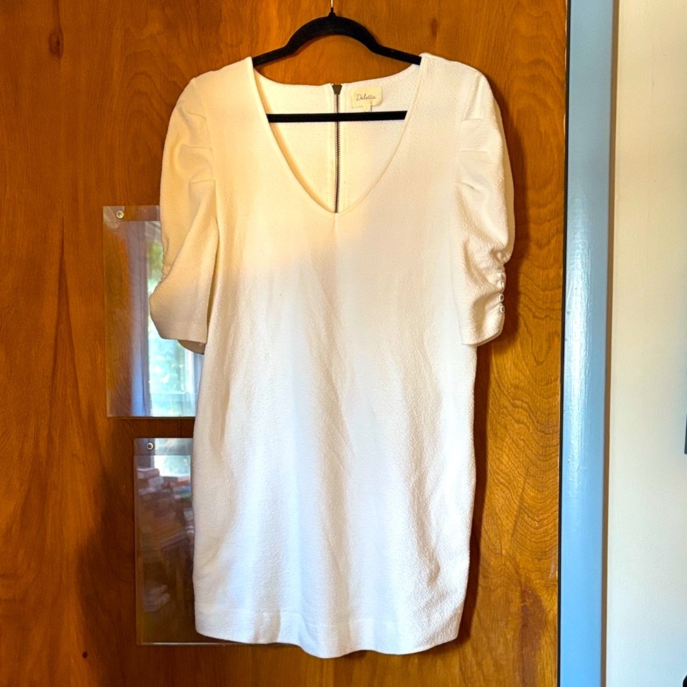 Anthropologie Deletta White Pinched Sleeve Smocked Back Tunic